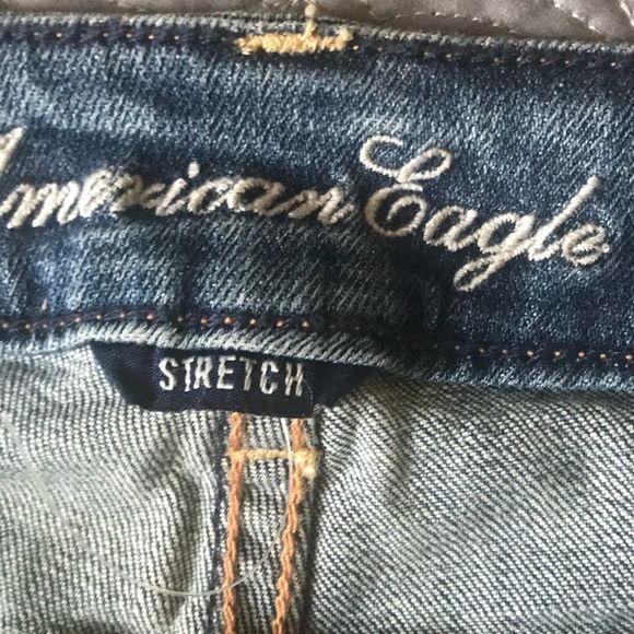 American Eagle Stretch Skinny Kick Jeans - Size 4 - Picture 3 of 4